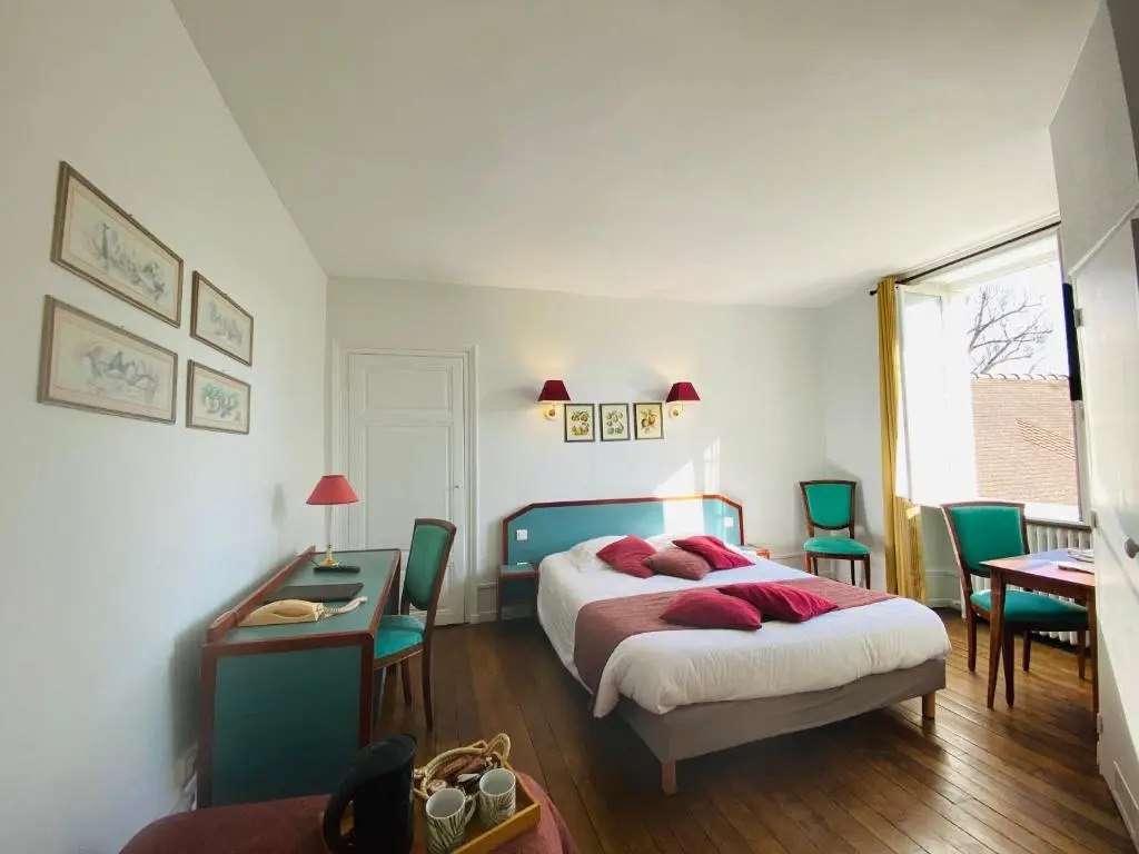 Standard Double room (full double bed)