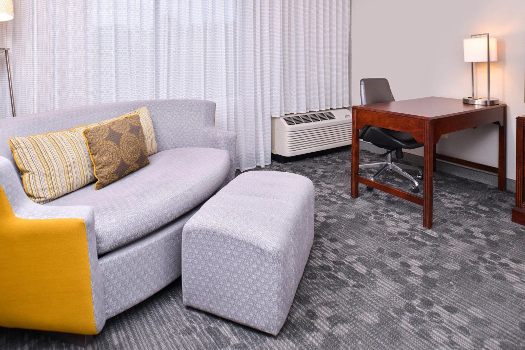 Courtyard by Marriott Decatur - Chambres