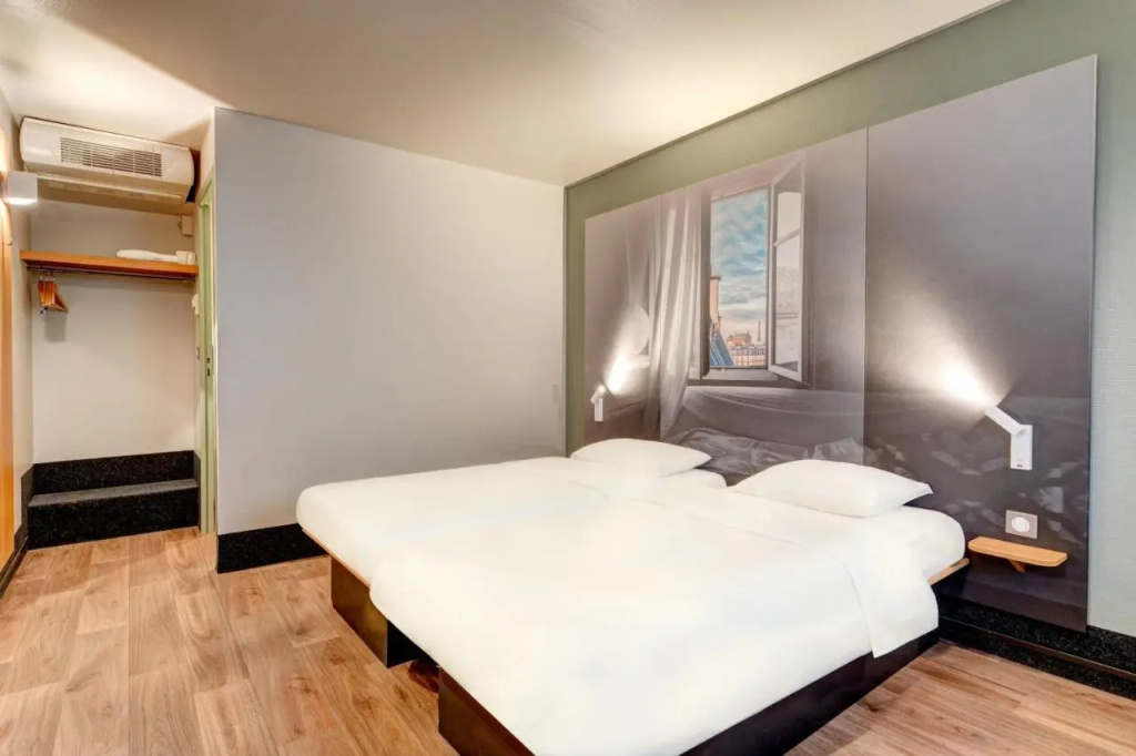 Afficher la photo 7 — B&B Hotel Louveciennes