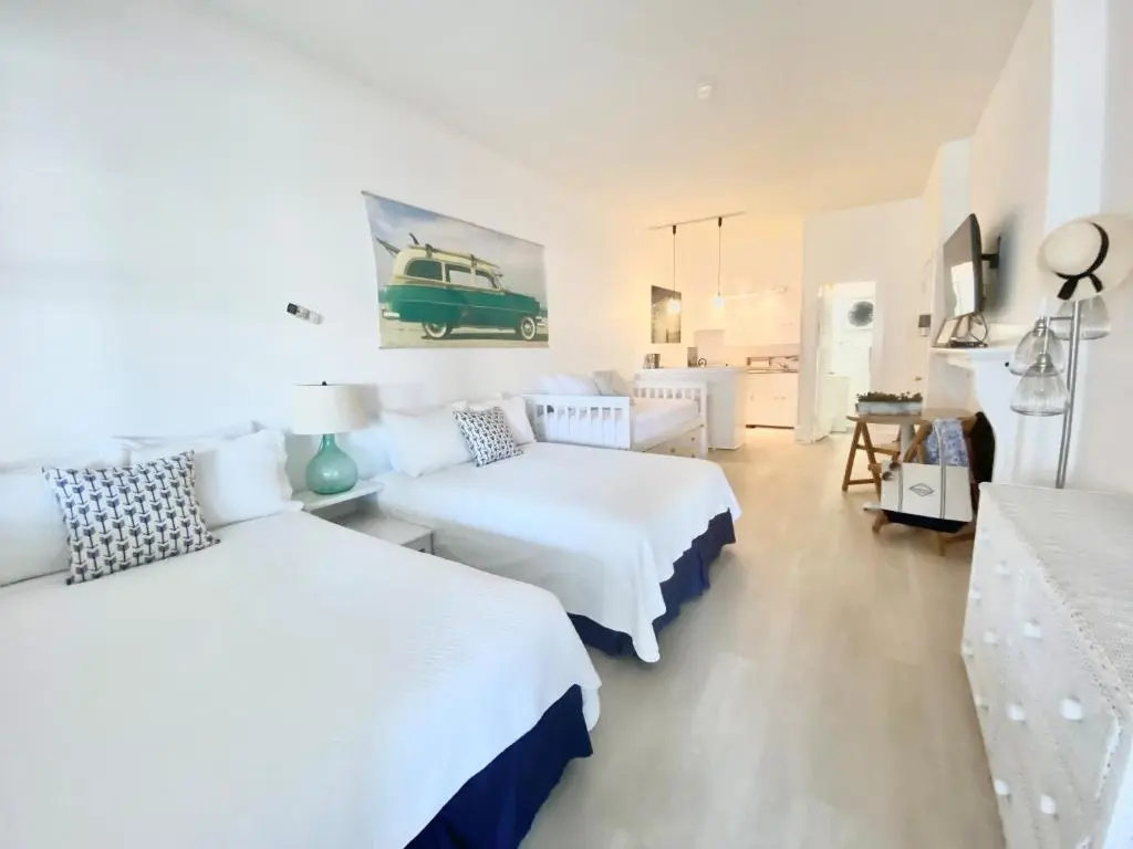 Deluxe Quadruple room