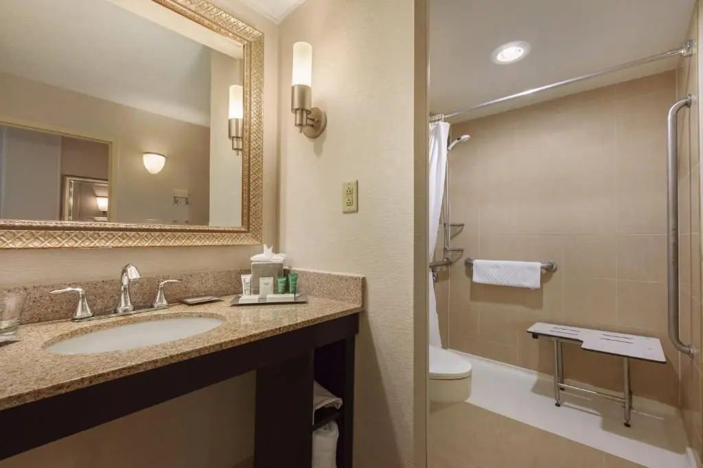 Hilton Fort Wayne at the Grand Wayne Convention Center - Chambres