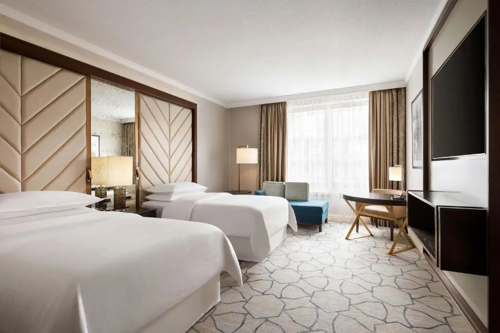 Sheraton Grand Warsaw - Chambres