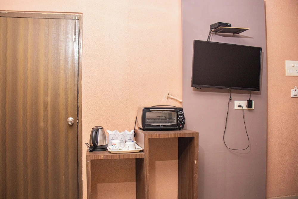 Luxury Double room (full double bed)