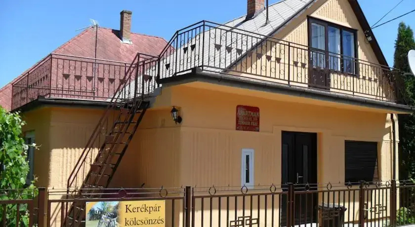 Tomi Apartman Harkány