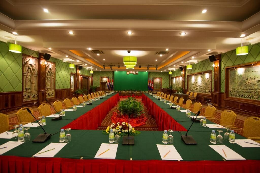 Hotel Somadevi Angkor Resort & Spa by null