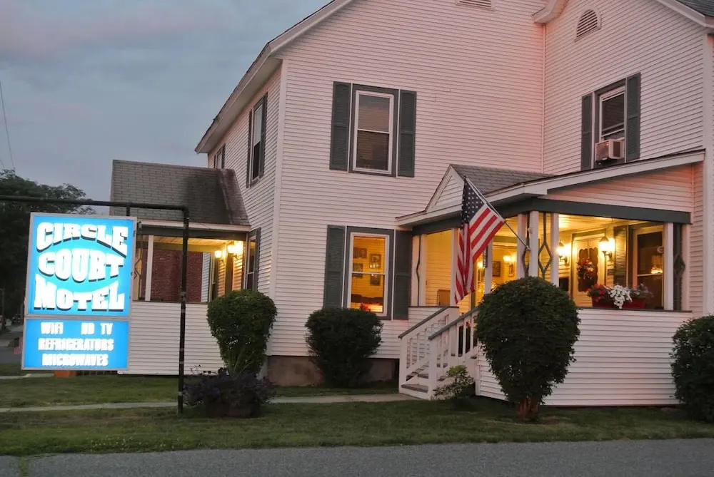 Circle Court Motel