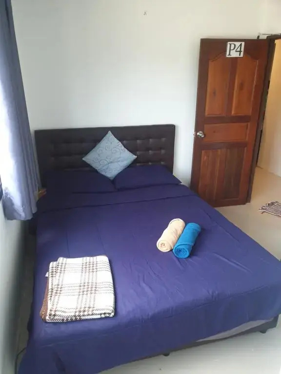 Standard Double room with sea view (full double bed)