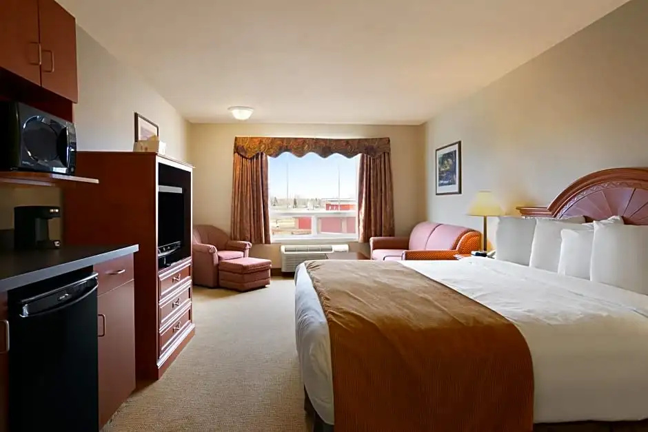 Double Studio Suite (full double bed)