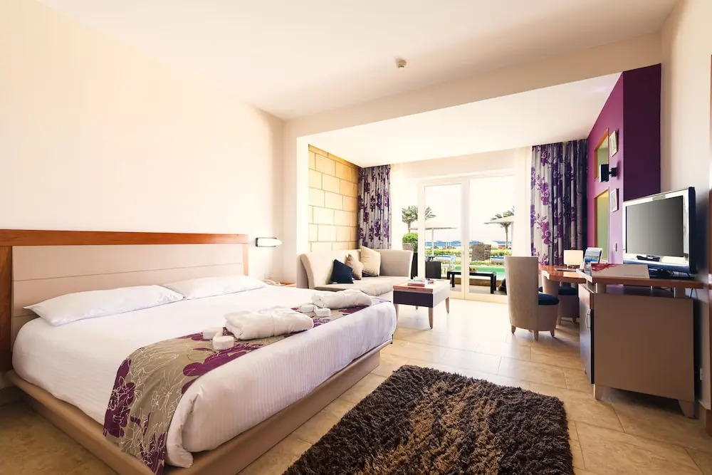 Номер Superior с частичным видом на море в Barceló Tiran Sharm