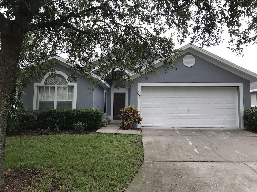4 Bedroom Pool Home