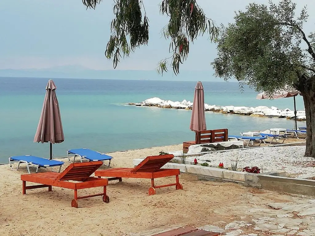 Beach & Waterfront