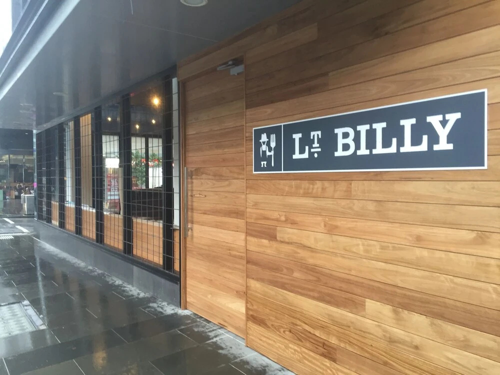 The William Suites