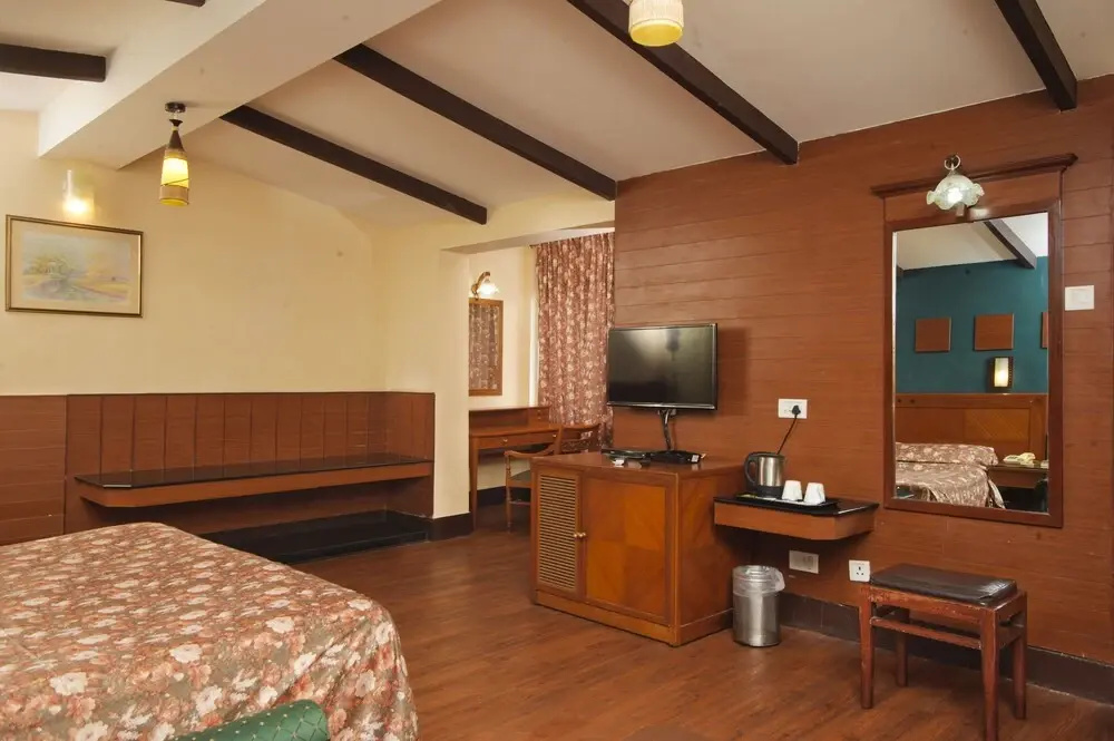 Superior Double room (full double bed)