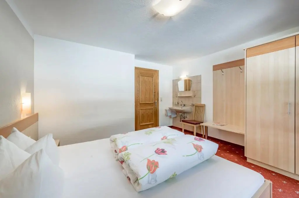 2 Bedrooms Apartment with balcony