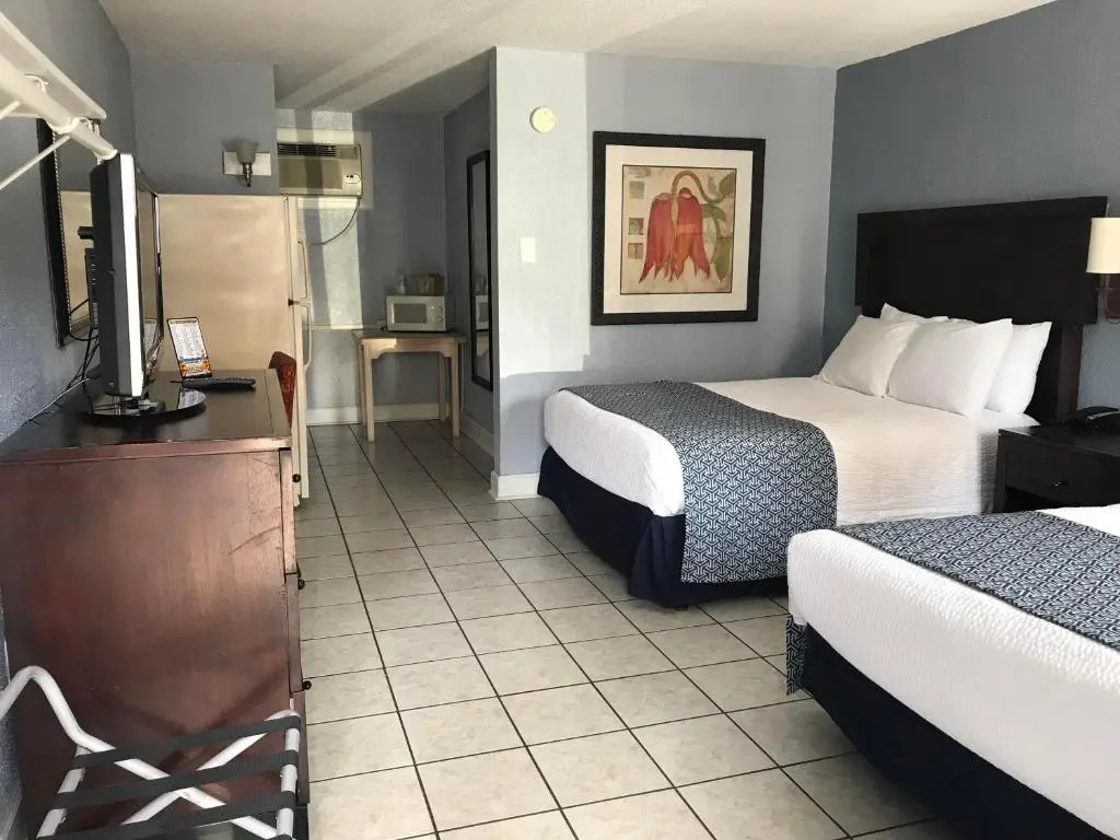 Edge Water Inn - Chambres