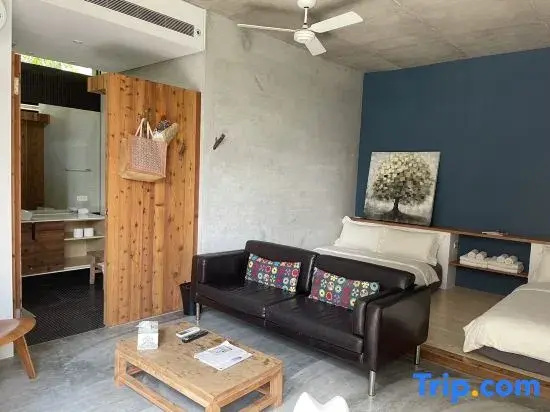 Standard Family room