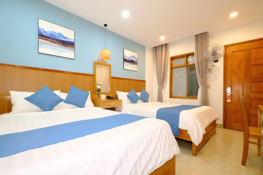 Economy room