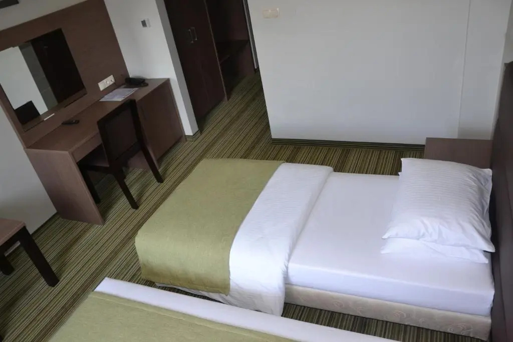 Comfort room
