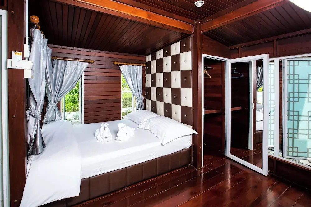 Prew Lom Chom Nam - Chambres