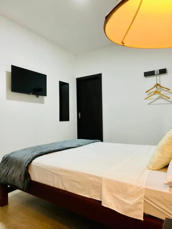 Departamento ejecutivo en todo el centro de Manta, Manabi