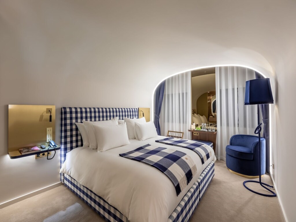CBR Boutique Hotel by null