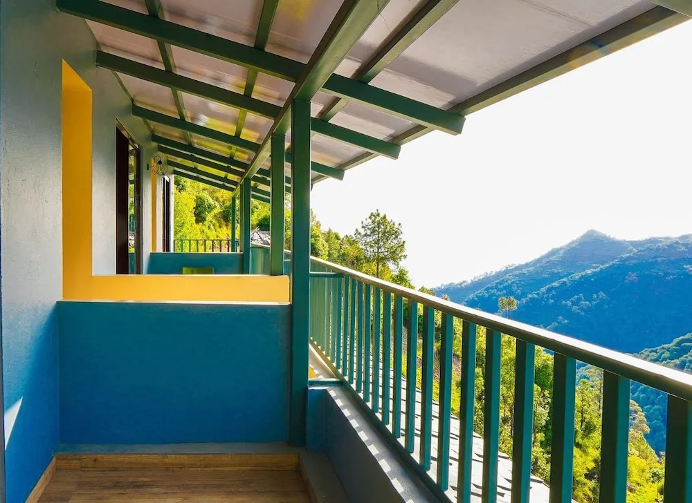 Standard Family room with balcony