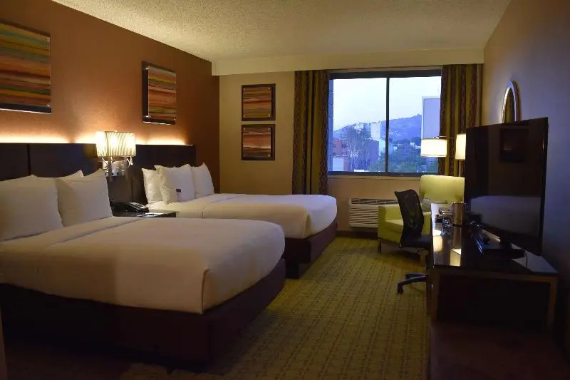 Standard Sextuple room