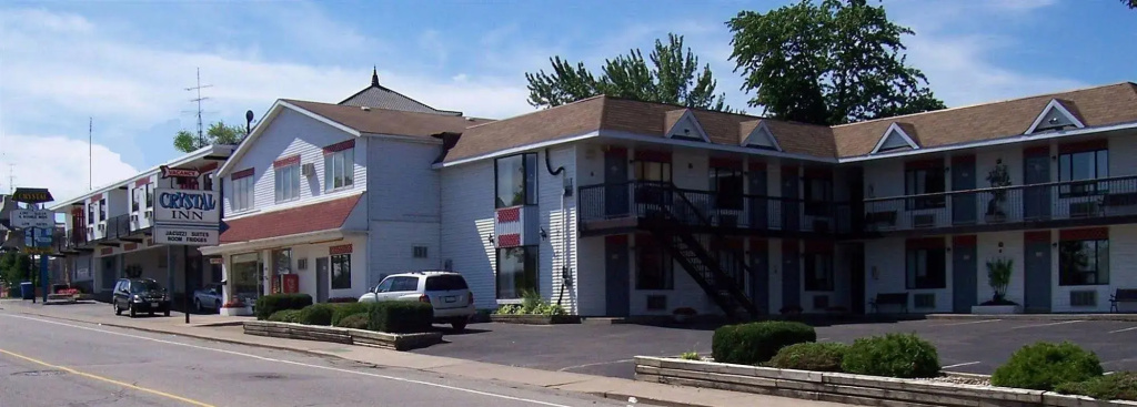 The Crystal Inn on the Parkway