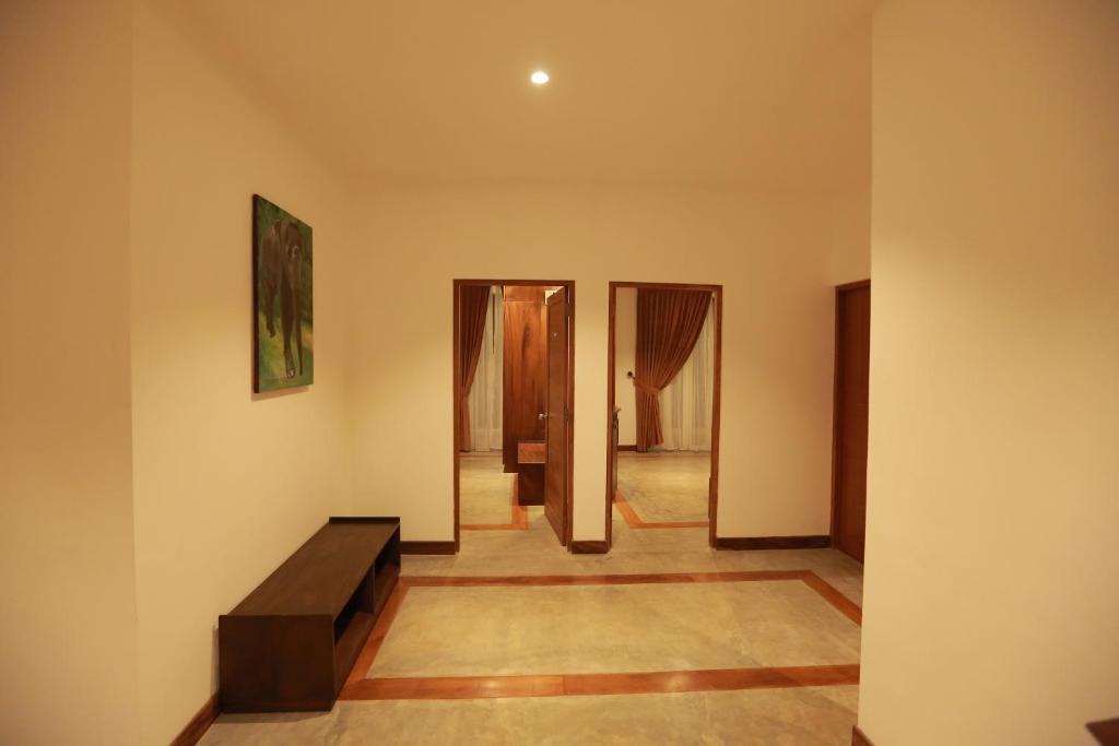 Refresh Hotel