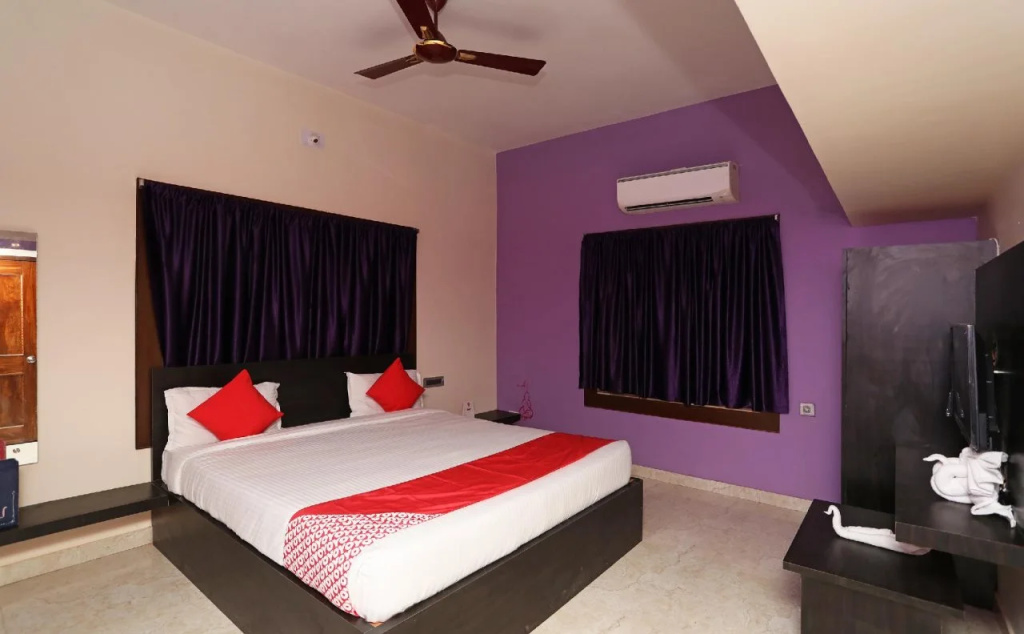 Bedroom