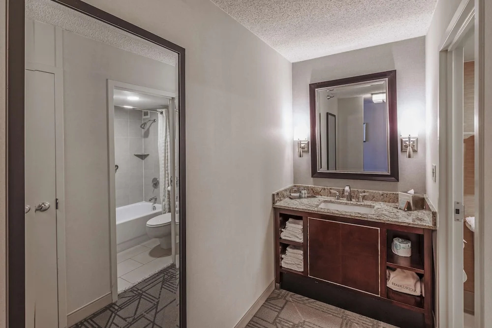 DoubleTree by Hilton Tulsa Downtown - Chambres