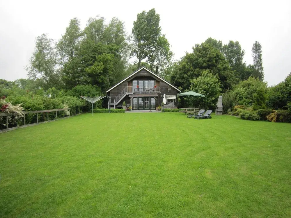 Holiday Home in Noordbeemster With Bubble Bath