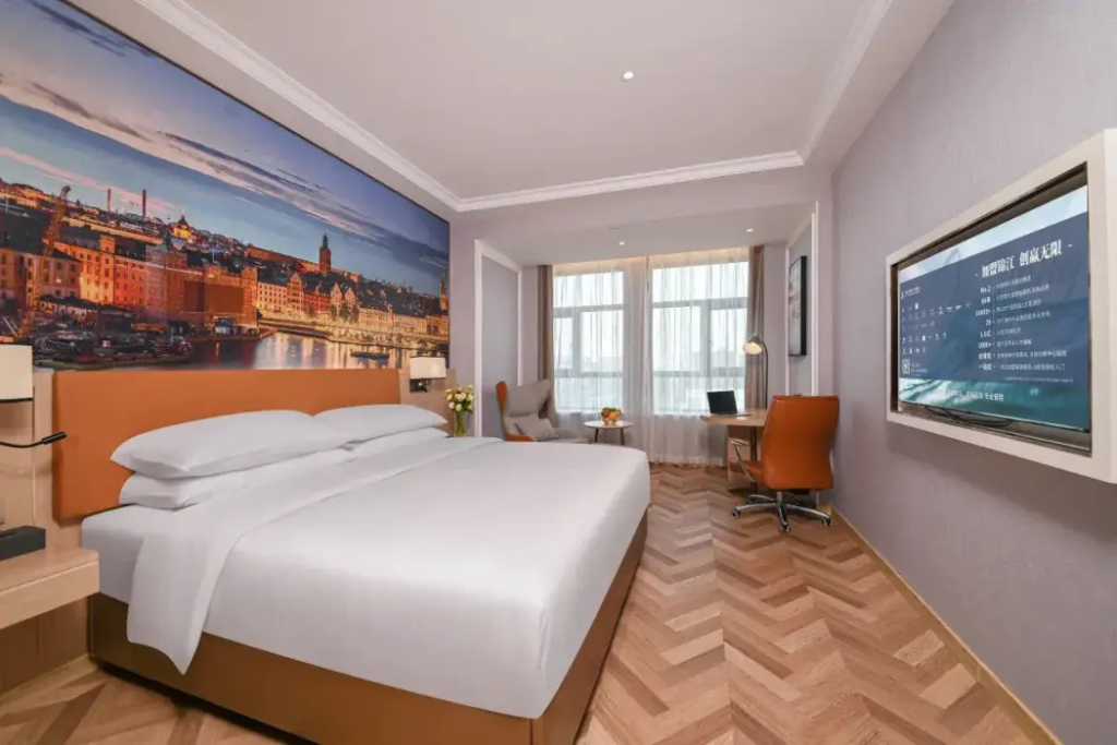 Vienna hotels （ Hebi sands international store） — фото 1