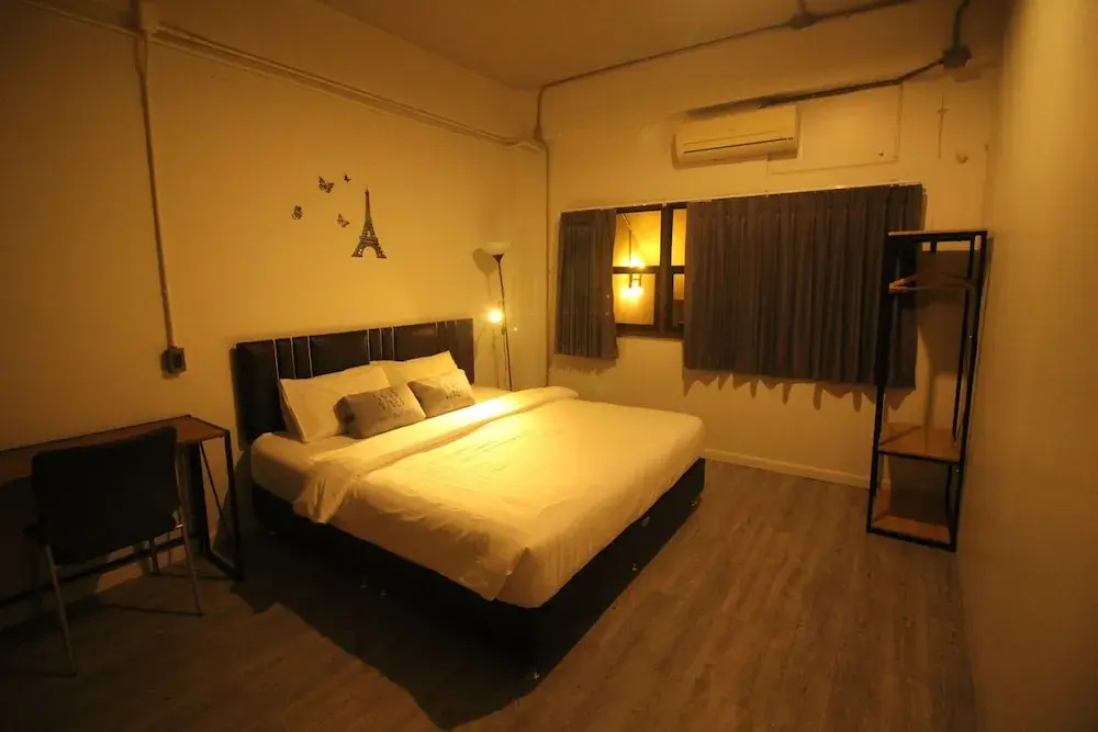 Двухместный номер Standard двуспальная кровать в The Hive Hatyai Hostel
