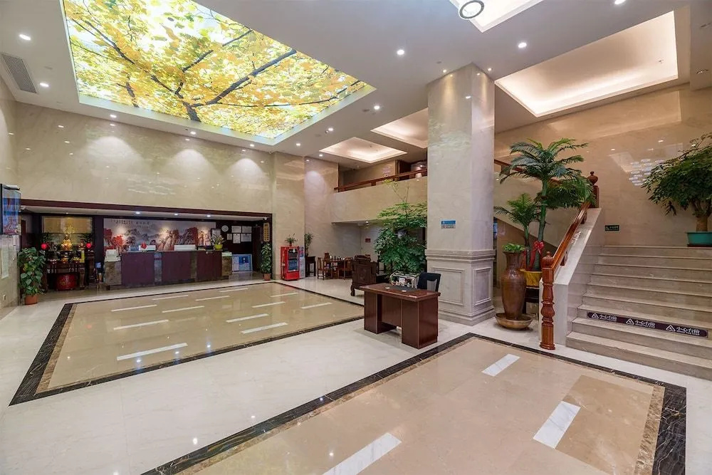 Zongrui Hotel