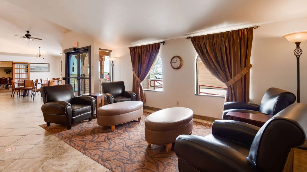 Best Western West Hills Inn — фото 2