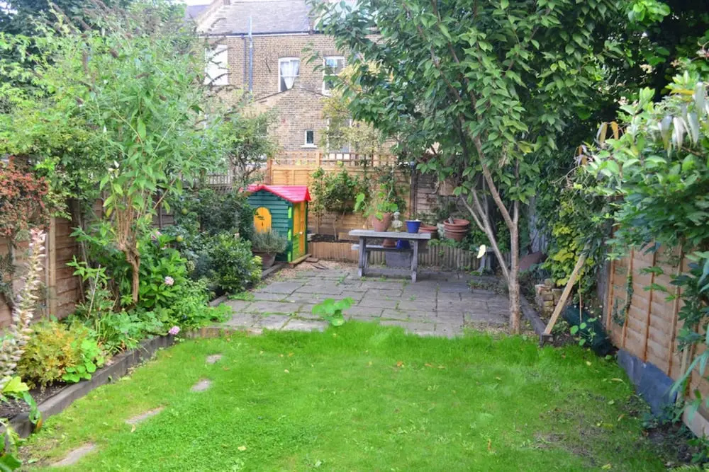 2 Bedroom Home in Stoke Newington
