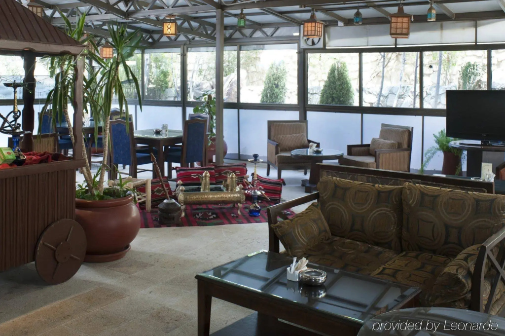 Movenpick Hotel Amman (ex Holiday Inn Amman)