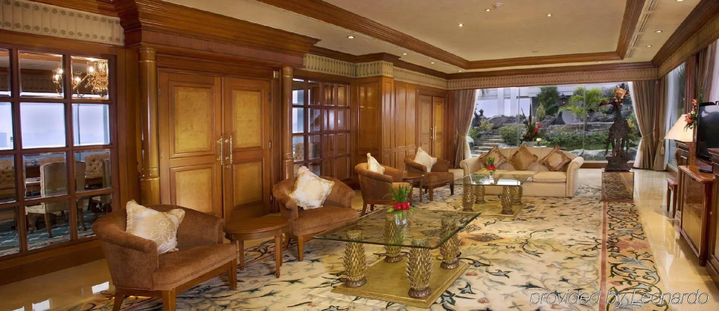 The Media Hotel and Towers - фото 35