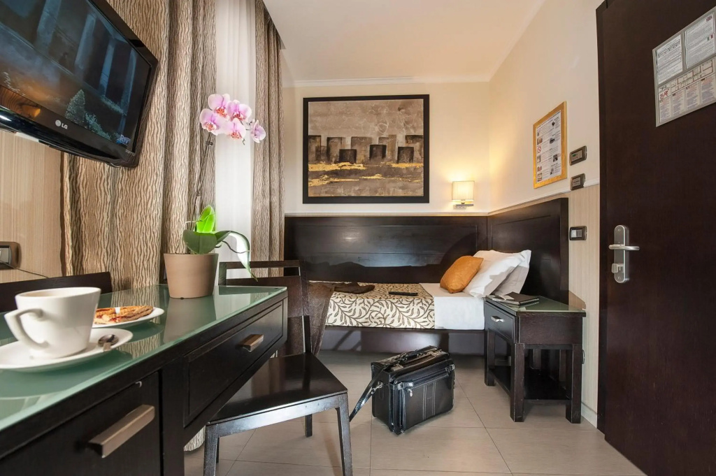 Hotel photo 18