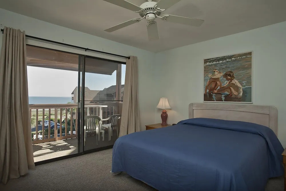 3 Bedrooms Standard room with balcony