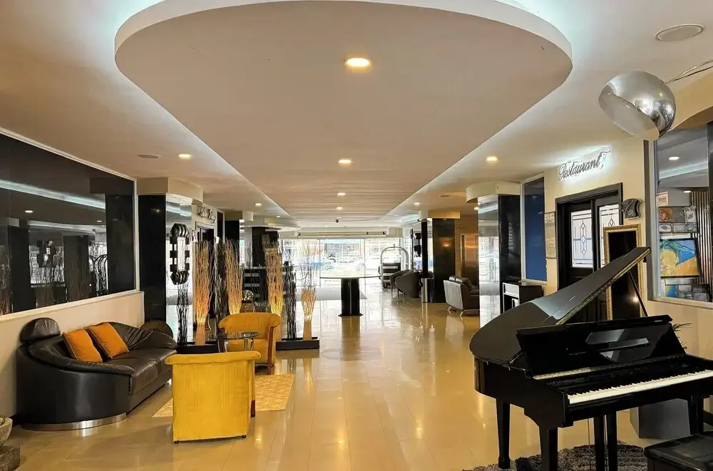 Hotel photo 12