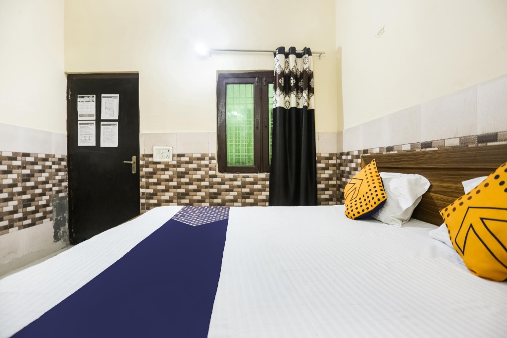 SPOT ON DEL2930 Hotel Kashvi Palace