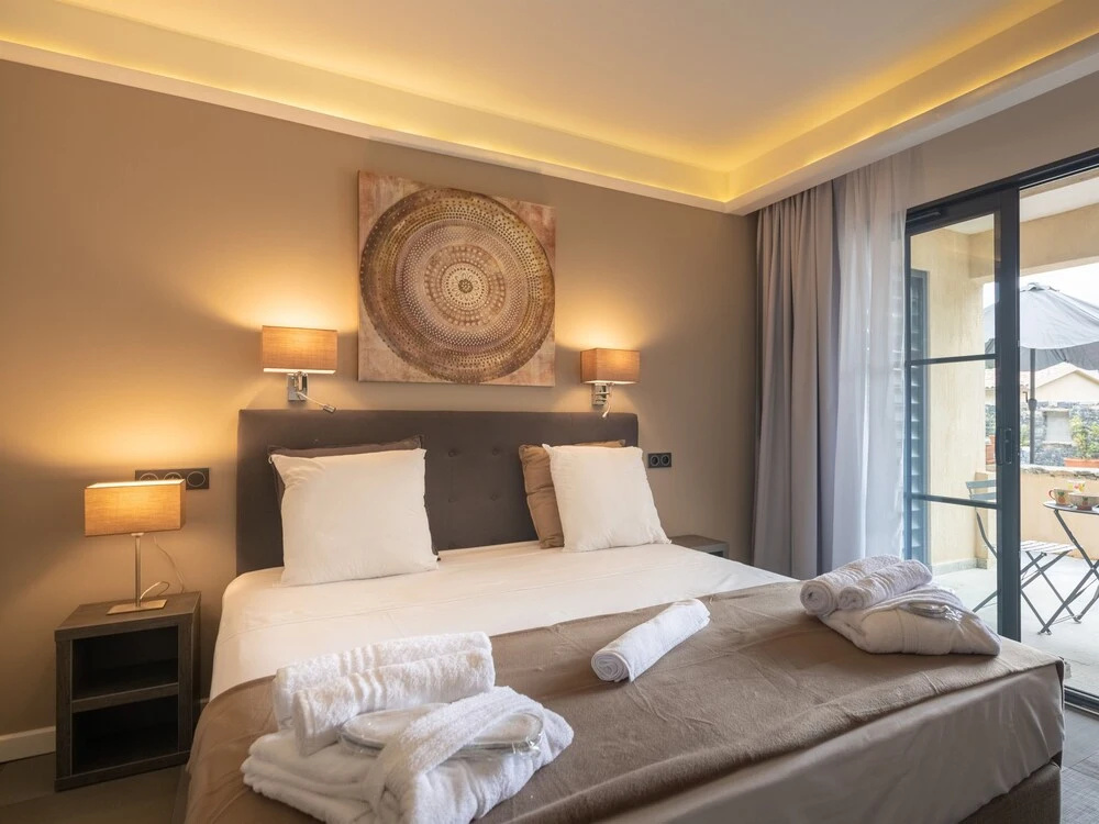 Standard Double room with balcony and with view (full double bed)