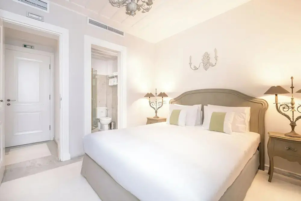 Comfort Double room (full double bed)
