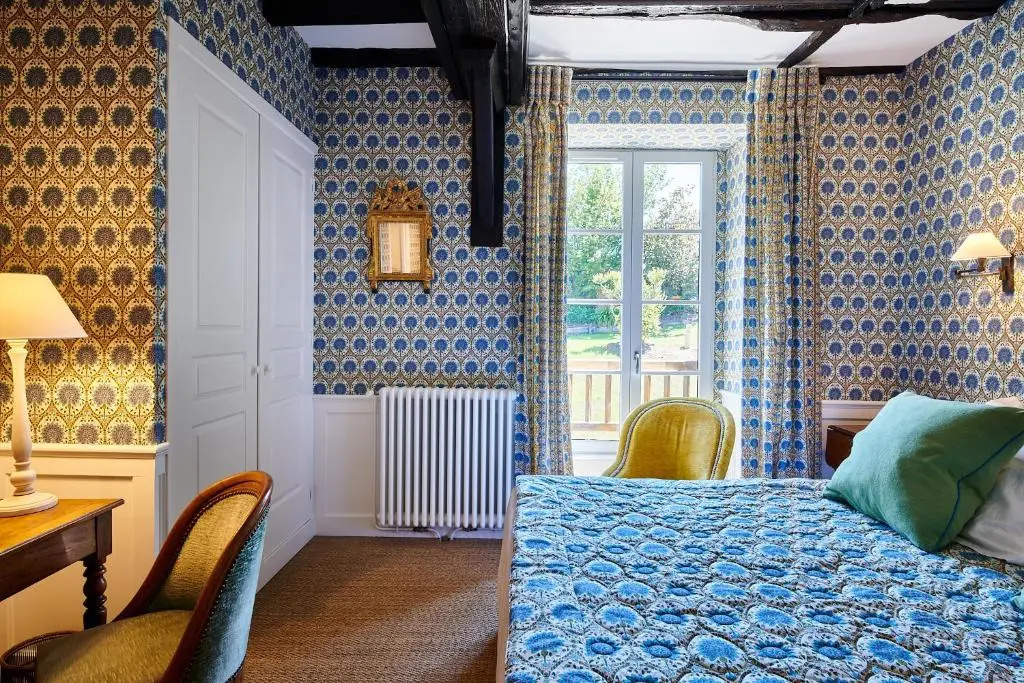 Privilege room