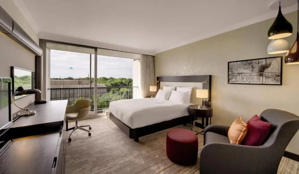 Double room (full double bed)