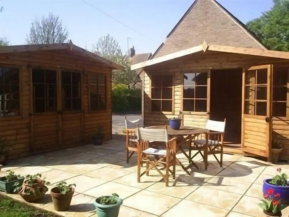 Avebury Life B&B