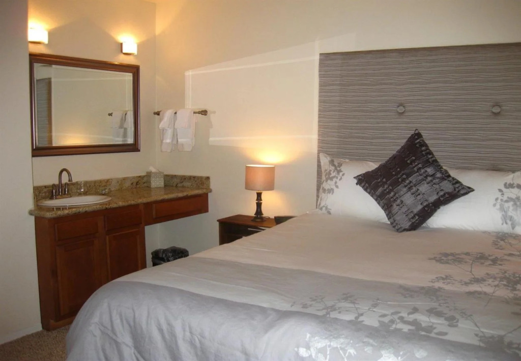 El Cuervo ABQ — фото 4