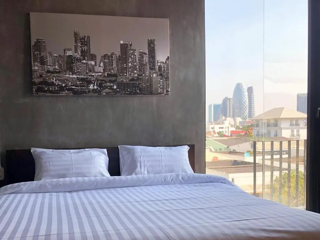 Standard Double room with balcony (full double bed)